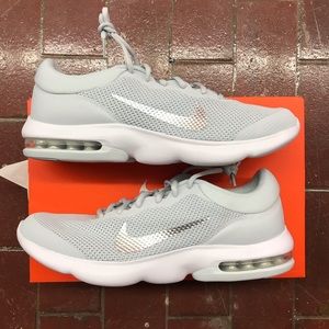 Nike air max advantage grey white sz 12-14 new men